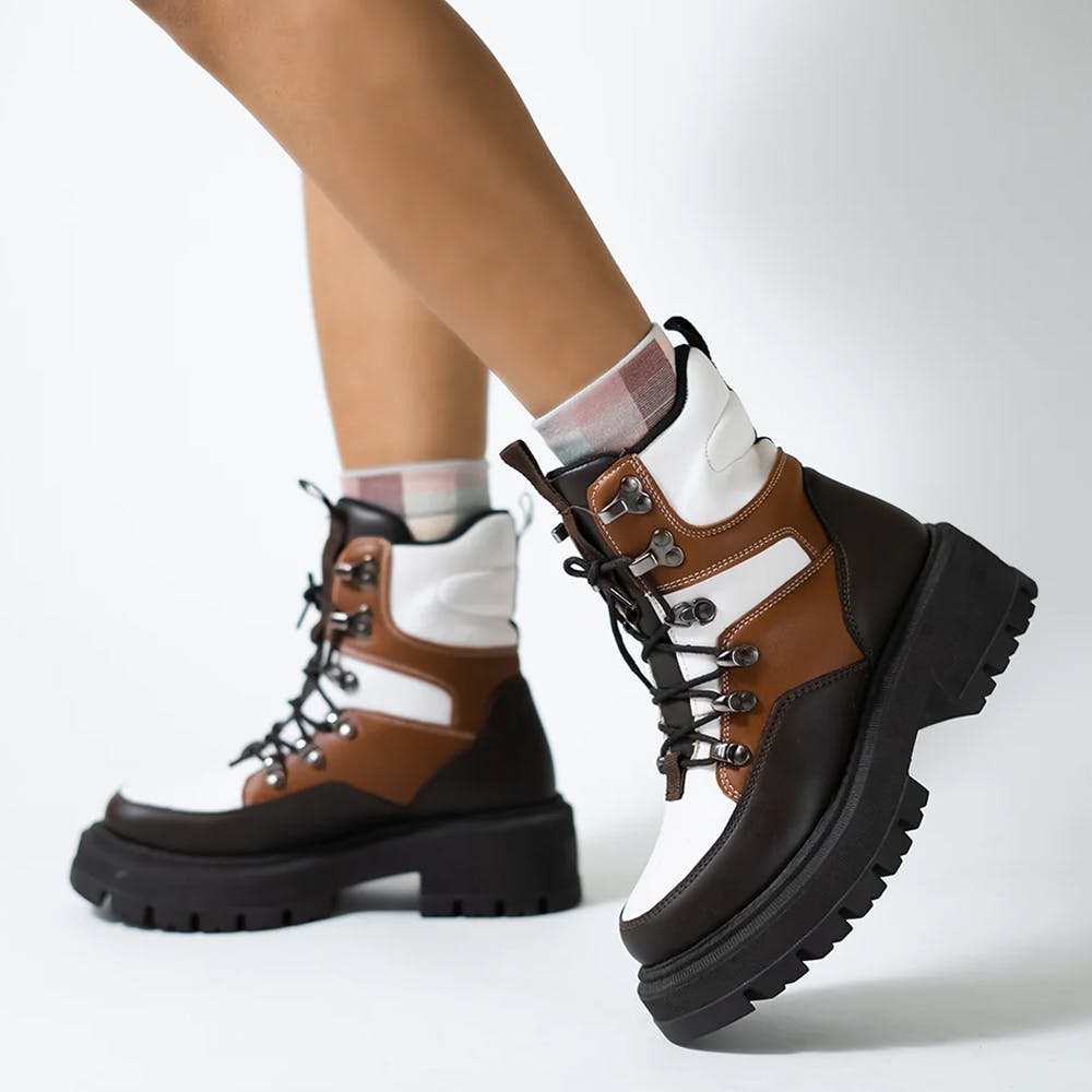 Off Duty Model Aesthetics Puffer Style Chunky Boot