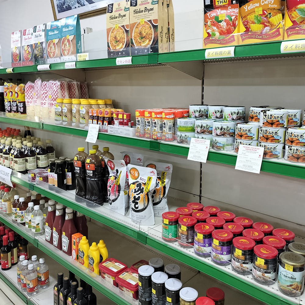 Shelf,Product,Food,Building,Shelving,Convenience store,Retail,Food storage,Natural foods,Whole food