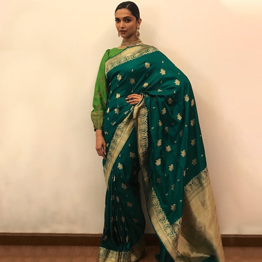 Deepika Padukone Looks Magical In A Monochrome Saree As She Pairs It With A  S*xy Backless Halterneck Blouse, Leaving Us Spellbound With Her Eternally  Ethereal Beauty!