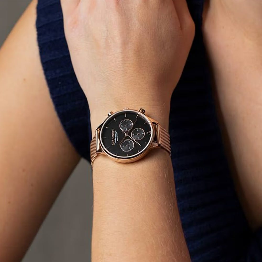 Oceanpulse Chronograph-Analog Dial Color Black Women's Watch