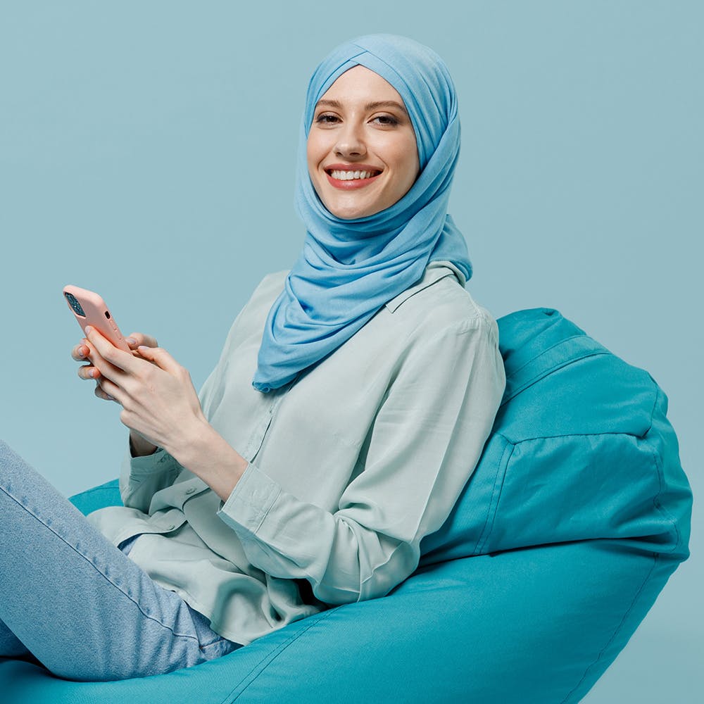 Smile,Hand,Arm,White,Comfort,Azure,Sleeve,Gesture,Thumb,Happy