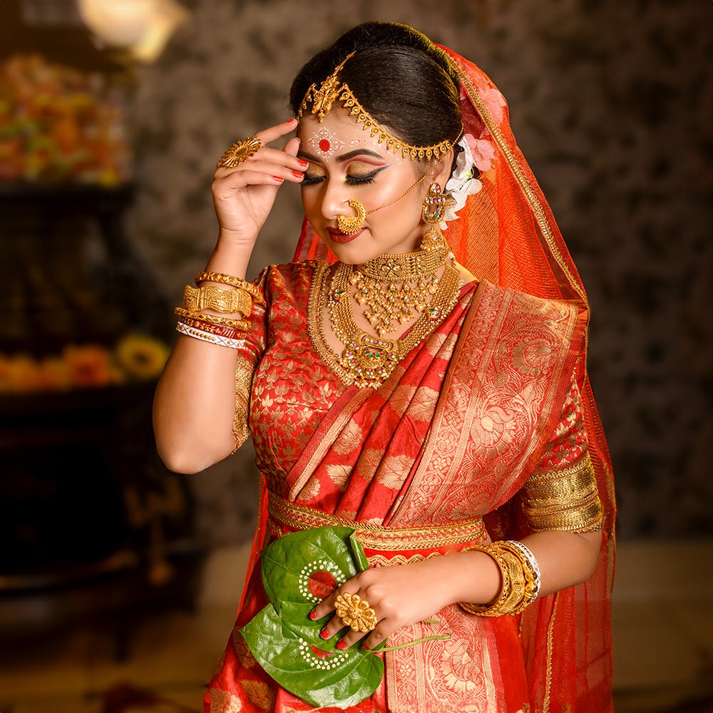 Bengali bride saree style best sale