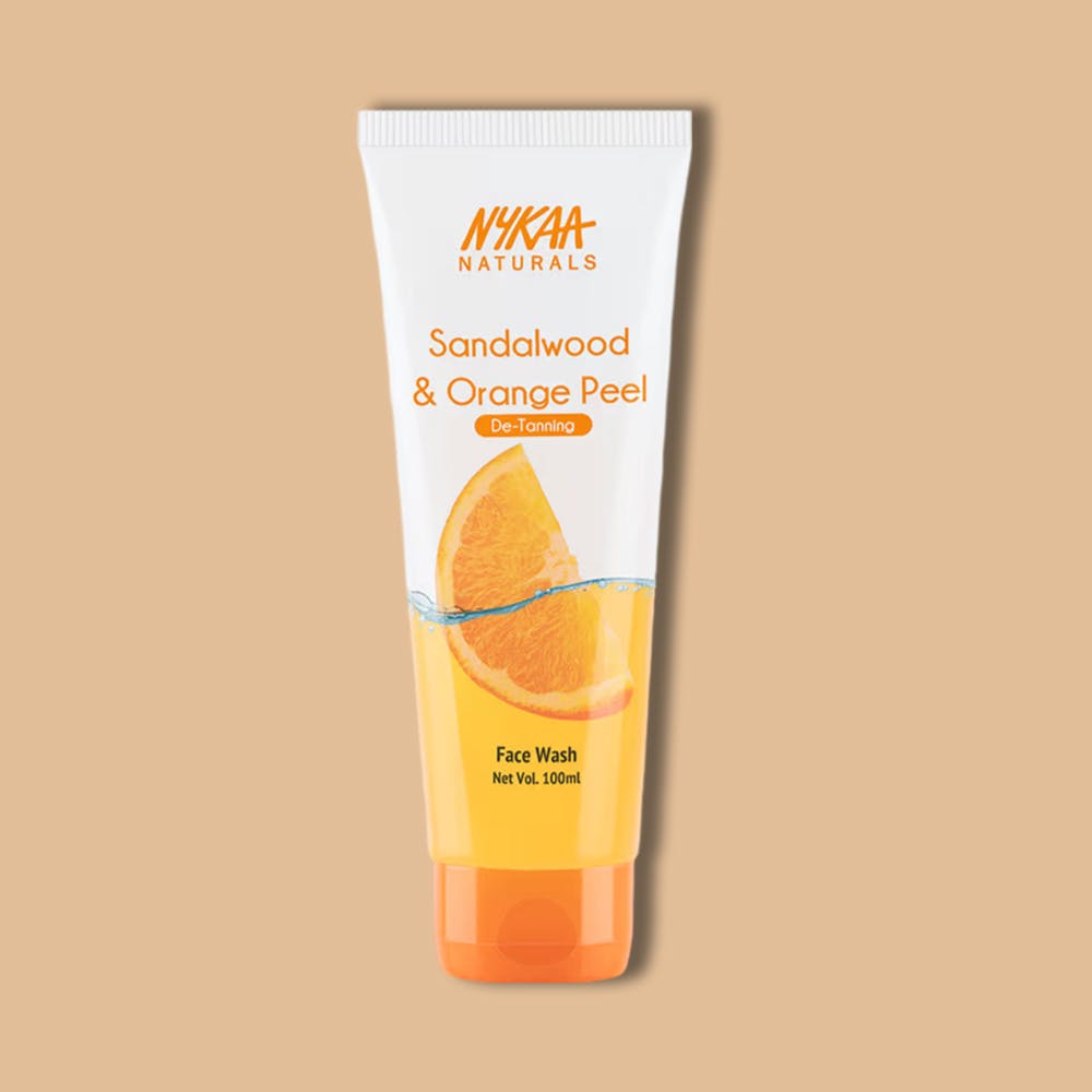 Nykaa Naturals Sandalwood & Orange Peel Face Wash