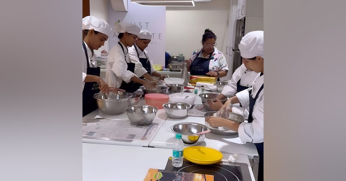 8 Best Cooking Workshops In Mumbai To Try In 2024 | LBB