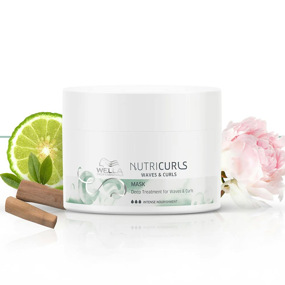 Wella Professionals NUTRICURLS Deep Treatment Mask For Waves & Curls