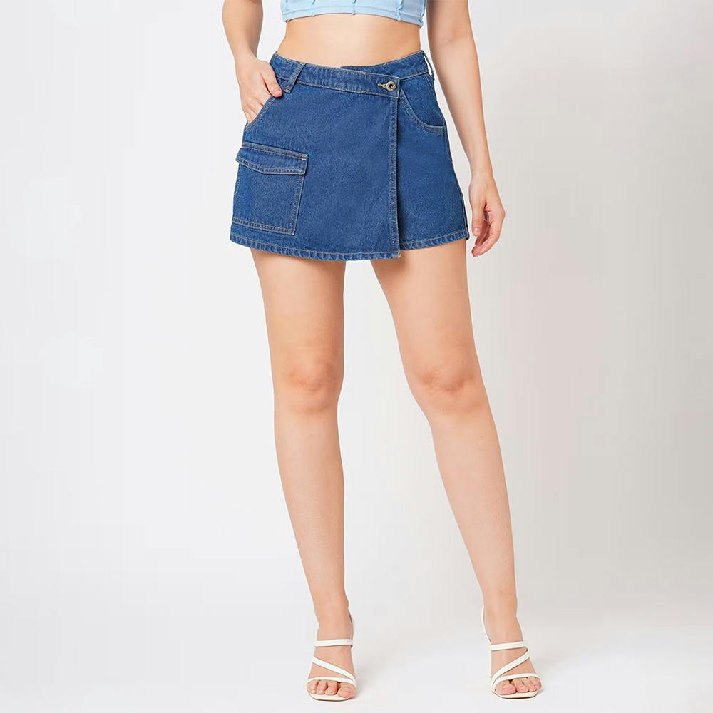 Women Med Blue Slim Fit Mid-Rise Denim Skorts