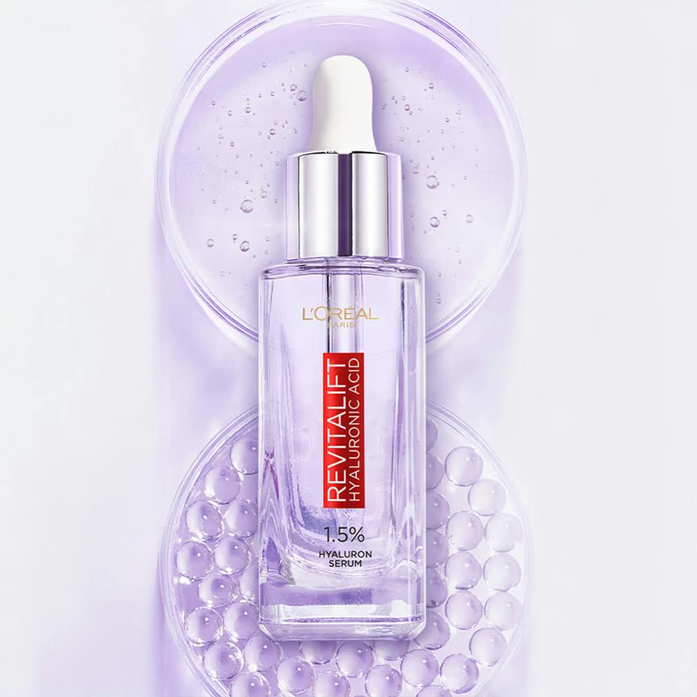 L'Oreal Paris Revitalift Hydrating Serum With 1.5 % Hyaluronic Acid