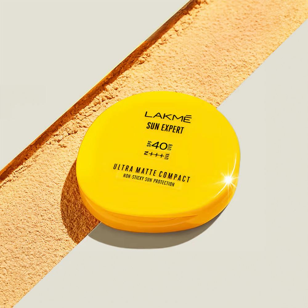 Lakme Sun Expert SPF 40 PA+++ Ultra Matte Compact