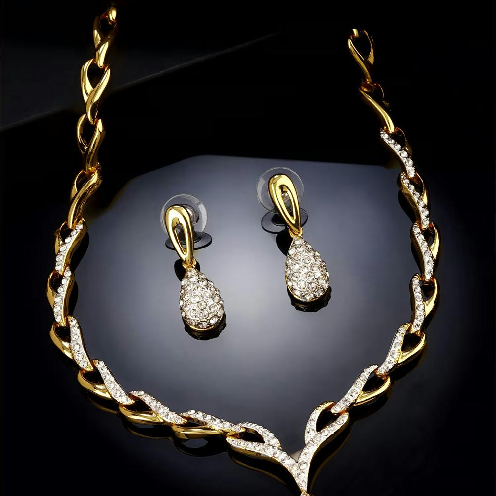 Gold & Rhodium Plated Eye Catching Drop Jewellery Set for Women