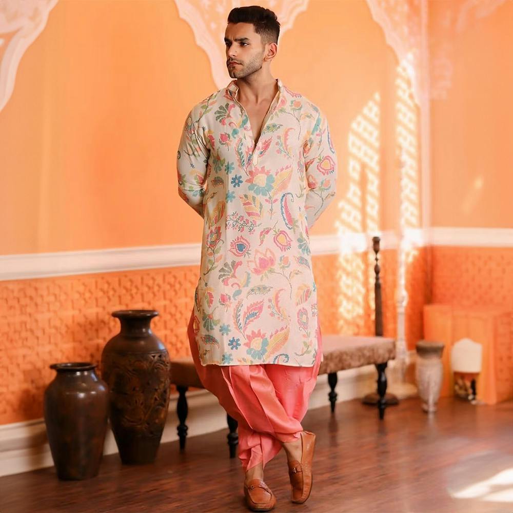 Men Multi Coloured Printed Cotton Blend Kurta With Abstract Print