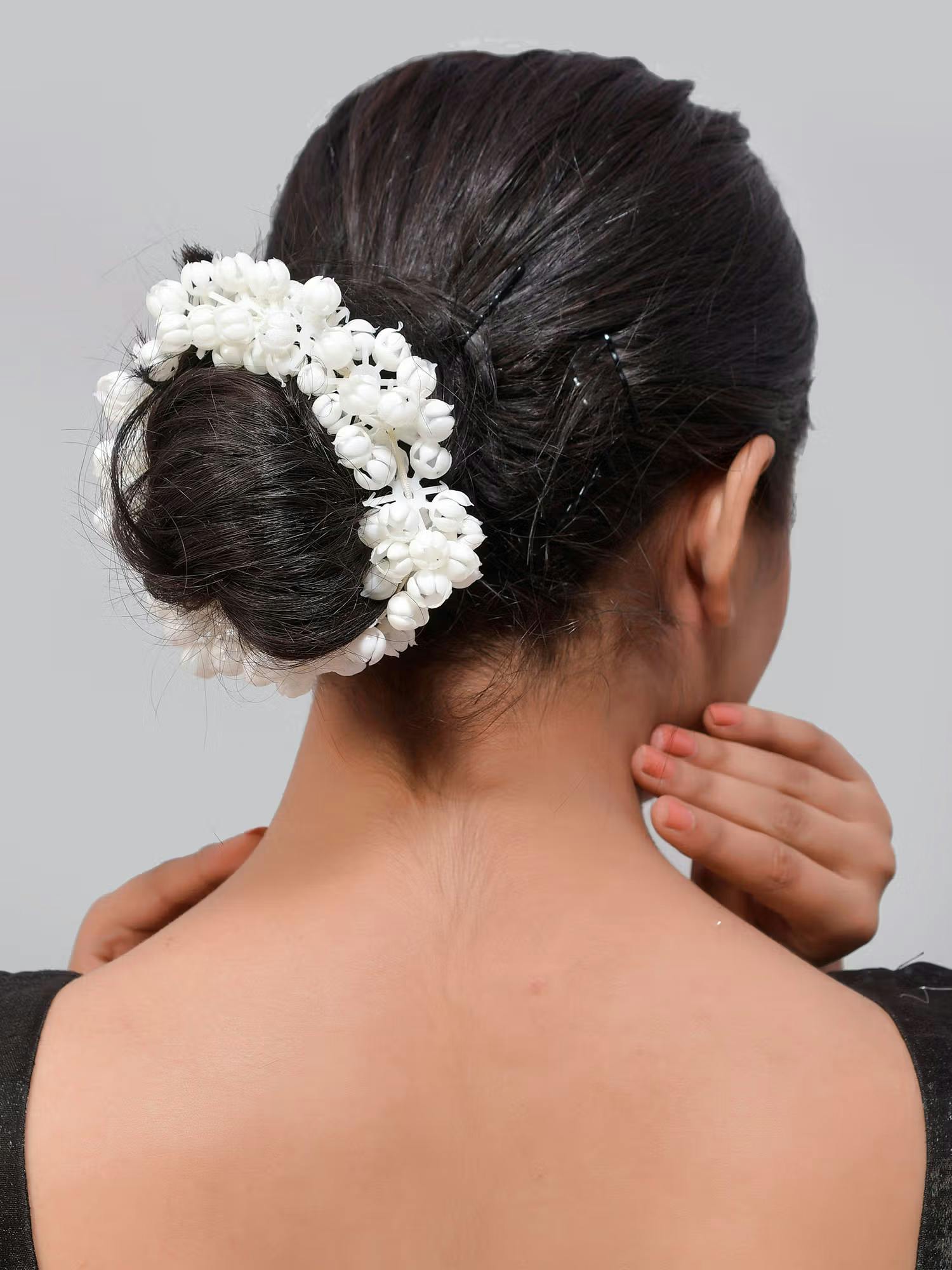 Silvermerc Designs White Mogra Hair Bun