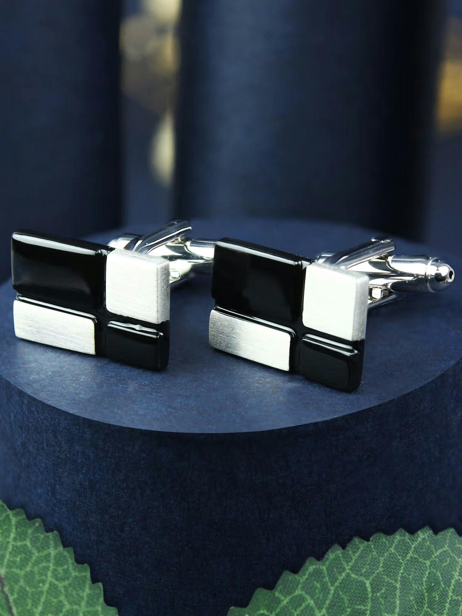 Peluche Minimalist Checkered Design Cufflinks for Men