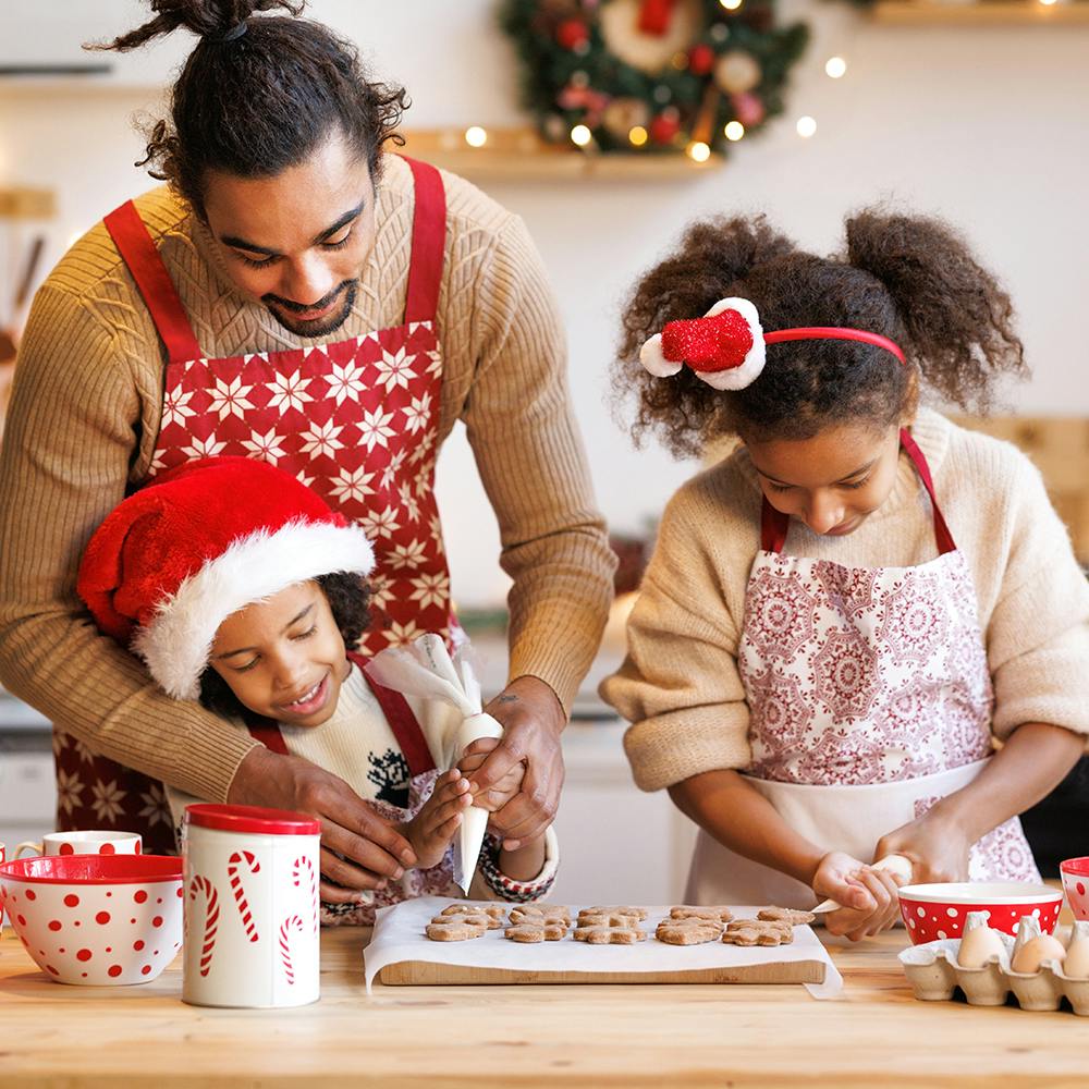 Photograph,Food,Table,Sharing,Happy,Toddler,Tableware,People,Fun,Child